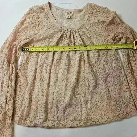 Mossimo Lace Top Bell Sleeve Size Medium - Picture 5 of 5